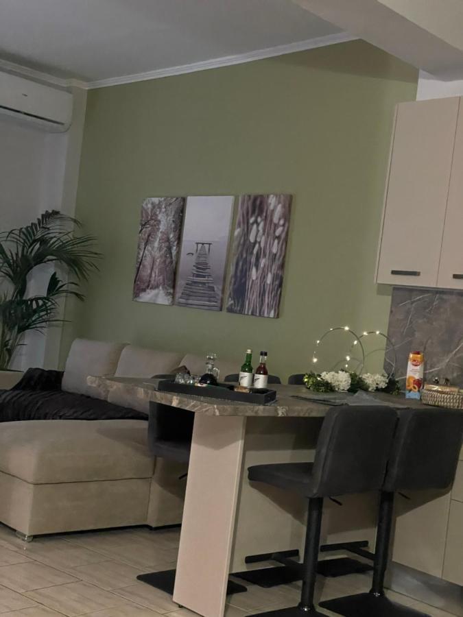 Nemeapolis 1 Apt Dış mekan fotoğraf